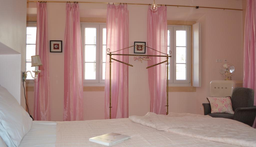 Mouraria Deluxe Apartments Lisboa Ngoại thất bức ảnh